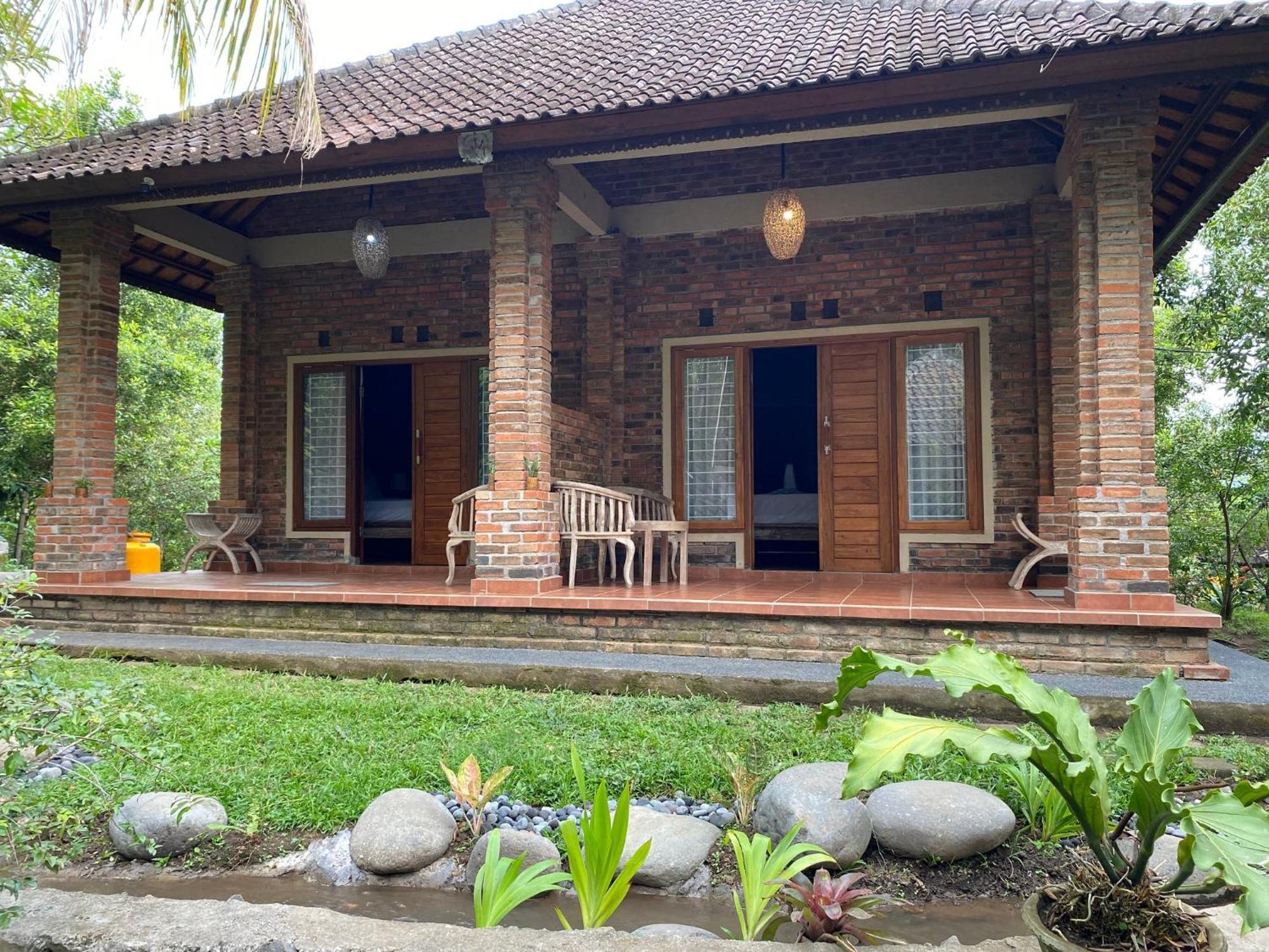 Mayong Bali Villa And Hostel Munduk Eksteriør bilde