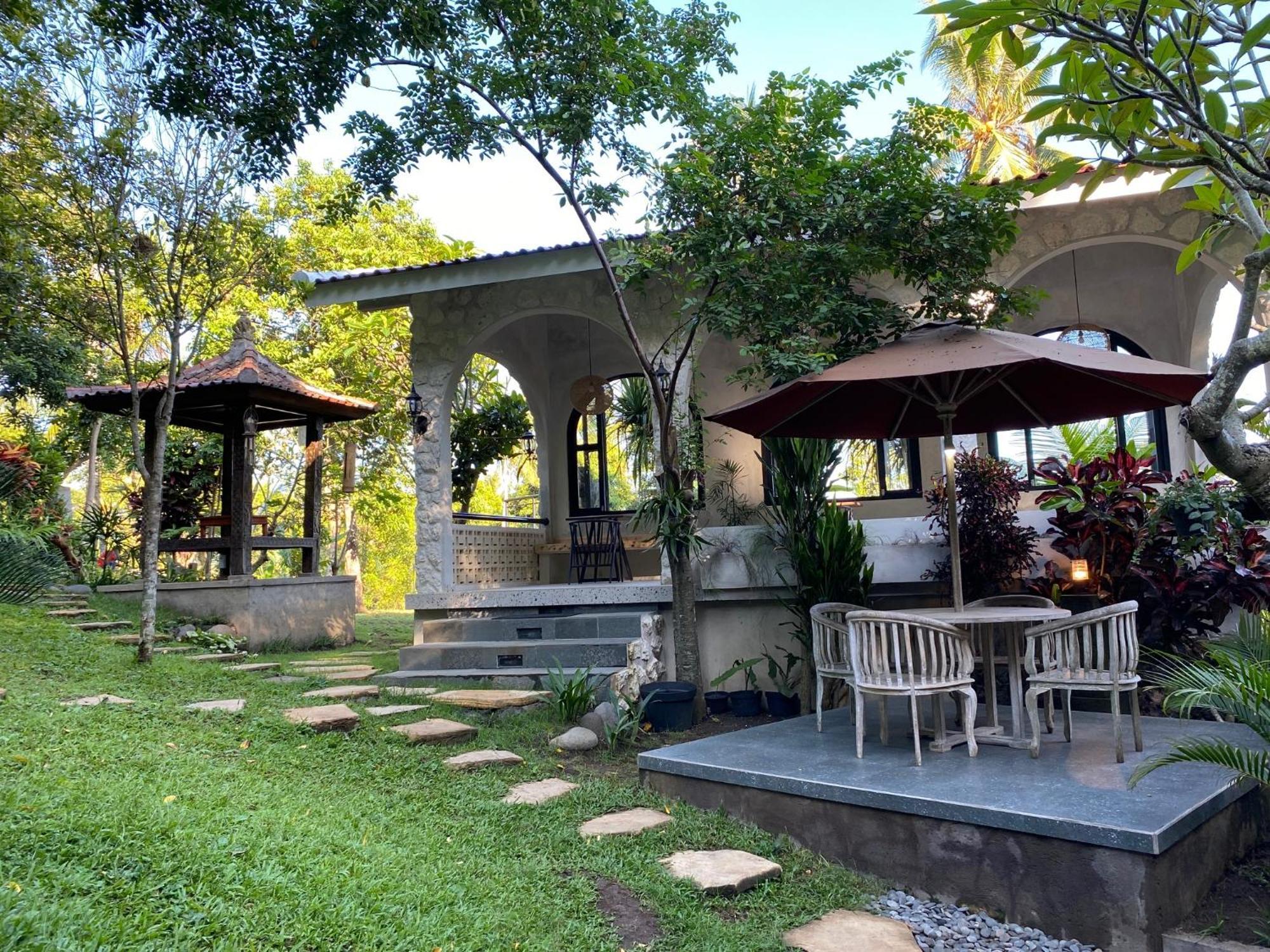 Mayong Bali Villa And Hostel Munduk Eksteriør bilde